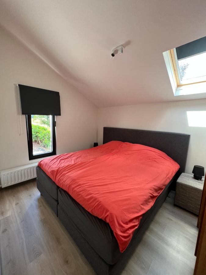 Sakura Lodging Bossut-Gottechain Bagian luar foto