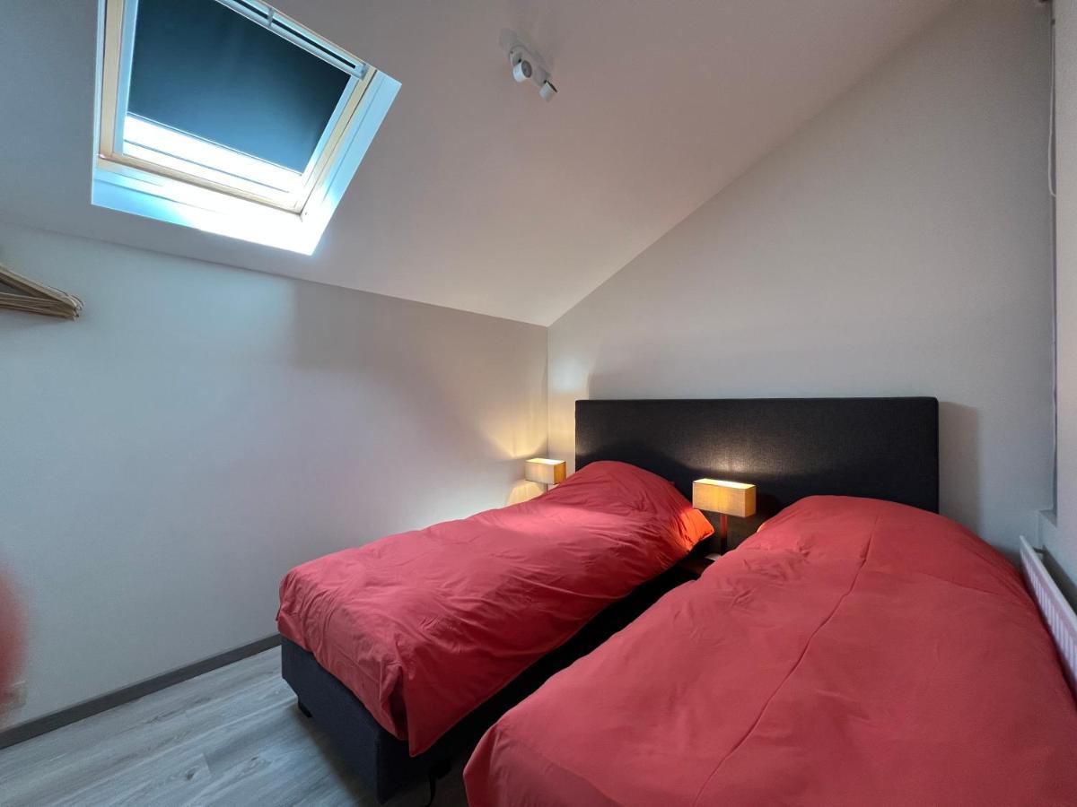 Sakura Lodging Bossut-Gottechain Bagian luar foto