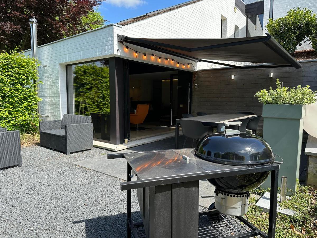 Sakura Lodging Bossut-Gottechain Bagian luar foto